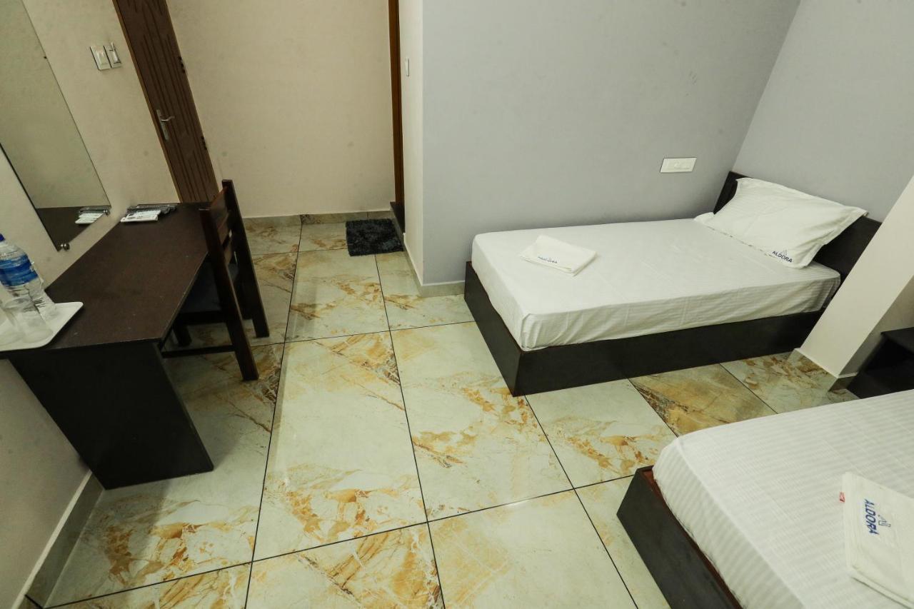 Aldora Airport Residency Hotel Nedumbassery Eksteriør billede