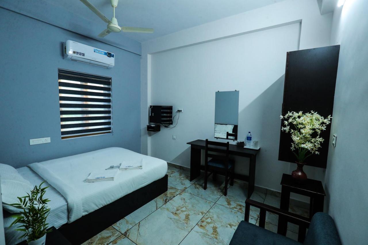 Aldora Airport Residency Hotel Nedumbassery Eksteriør billede