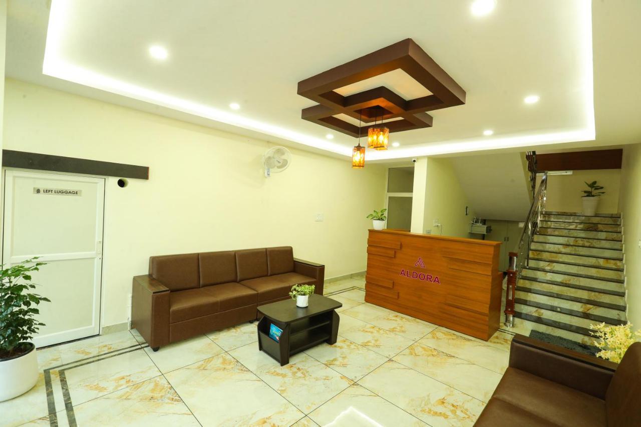Aldora Airport Residency Hotel Nedumbassery Eksteriør billede