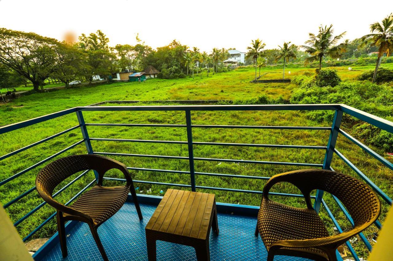 Aldora Airport Residency Hotel Nedumbassery Eksteriør billede